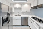 Photo - Charming 3 bedroom, 2 bathroom home in Hun...