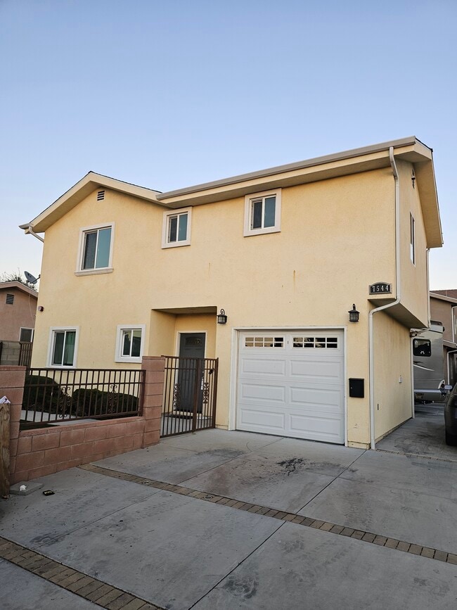 Building Photo - 7544 Denny Ave