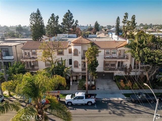 Building Photo - 1145 Roswell Ave Unit 3A Rental