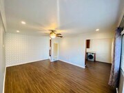 Photo - Lovely 2 bedroom/1 Bathroom hidden gem located in Pacific Beach!!