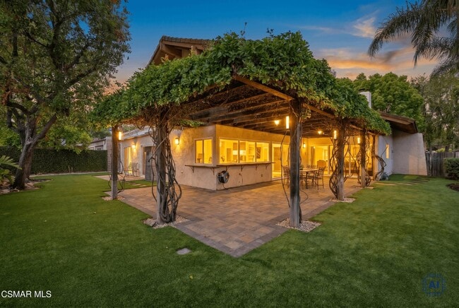 Building Photo - 4501 Regents Ct