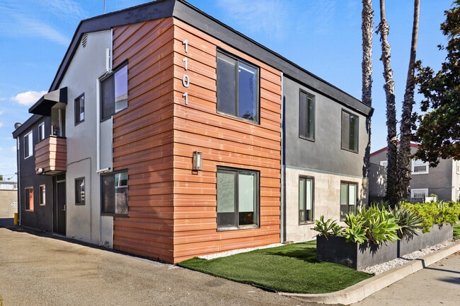 1101 N. Flower St. - 1101 N. Flower St.