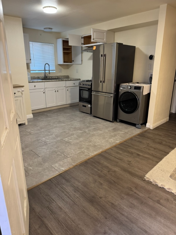 Photo - 2918 Beverly Blvd Unit 2920