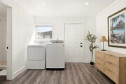 Photo - 619 W Kelso St