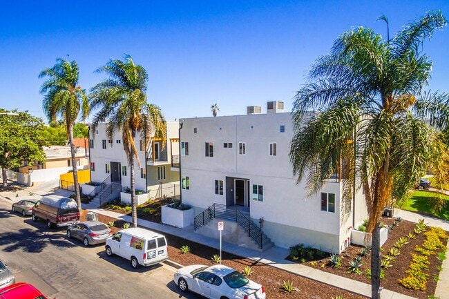 Photo - 5020 Pickford St Unit 5020