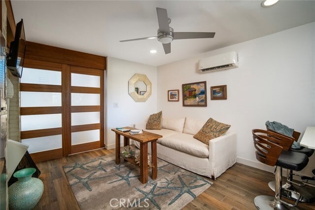 Photo - 33915 Robles Dr Unit B