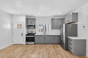 Photo - 14732 Gilmore St Apartment Unit 2