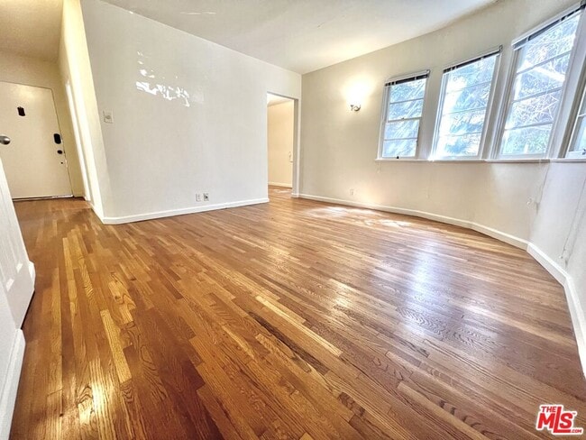 Photo - 1123 12th St Unit B