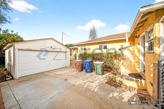 Photo - 61 S Katherine Dr