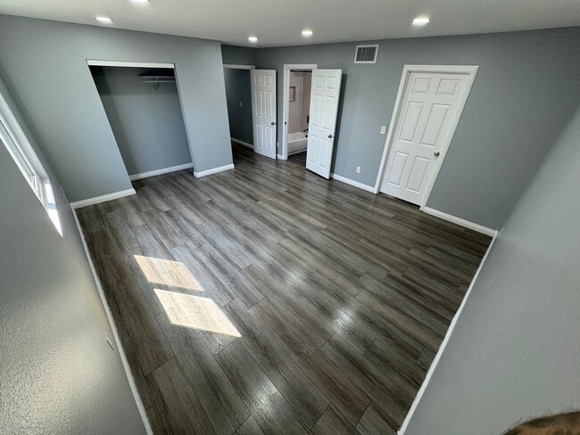 Photo - 347 W 67th St Unit 1