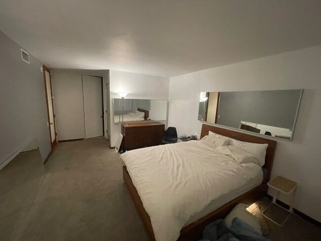 Photo - 330 S Barrington Ave Unit 210