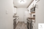 Photo - Modern and Cozy Rancho Cucamonga Townhouse with Hardwood Floors! Unit APT 419