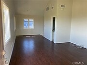 Photo - 3875 Ravenswood Dr House