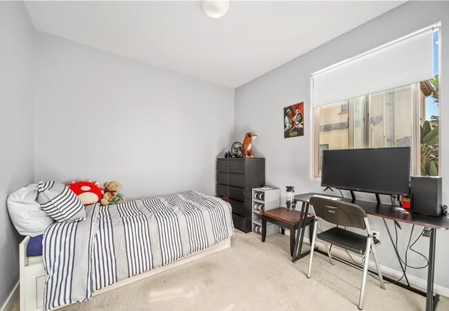 Photo - 801 S Anaheim Blvd