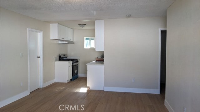 Photo - 25401 Spring St