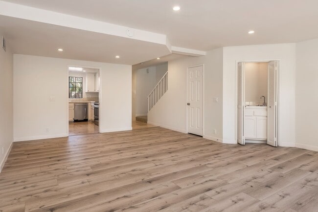 Photo - Spacious Mesa Condo with Full Two Car Attached Garage! Pet Friendly!