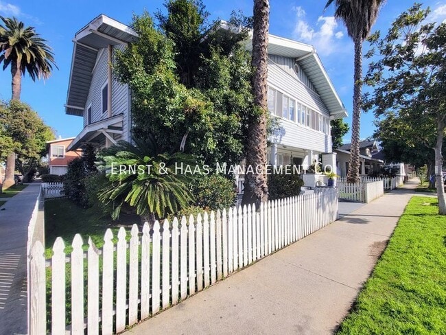 Building Photo - 546 Lime Ave