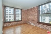 Photo - 460 S Spring St House