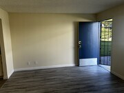 LARGE LIVING AREA - 1505 Del Amo Blvd Unit 1509 W. DEL AMO #1