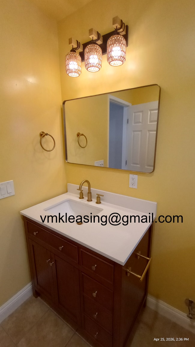 Photo - 1095 Bresee Ave