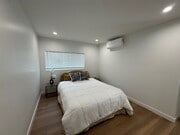 Photo - 1305 E 46th St Unit 1305