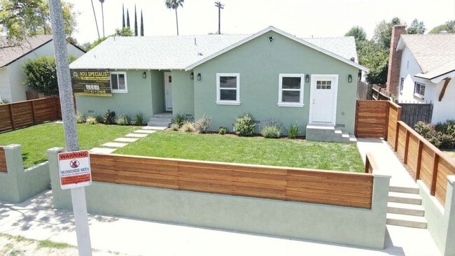 Photo - 6561 Winnetka Ave