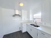 Photo - 2125 W Columbia St House