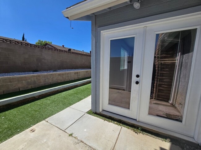 Photo - 2902 E Ave R12