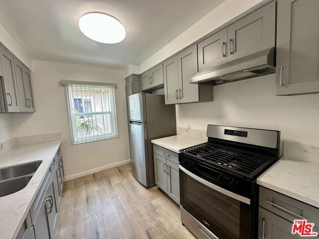 Photo - 1114 S Sherbourne Dr Unit 6