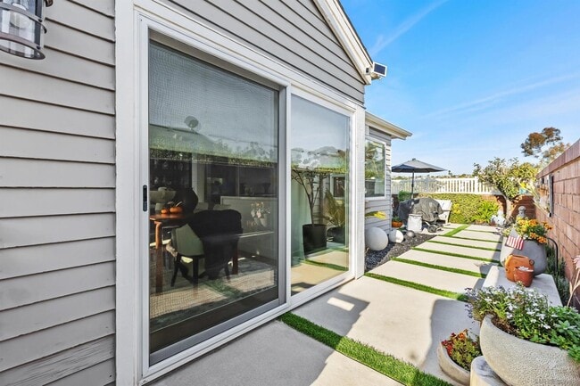 Photo - 7030 Lantana Terrace
