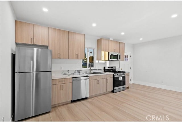 Photo - 8635 Le Berthon St