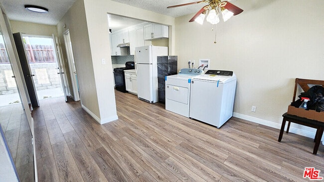 Photo - 4732 Elmwood Ave Unit 3