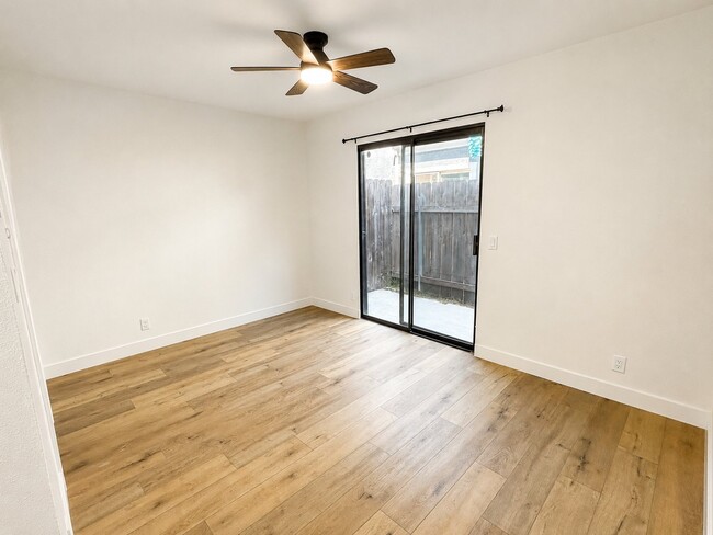Photo - 4218 46th St Unit 10