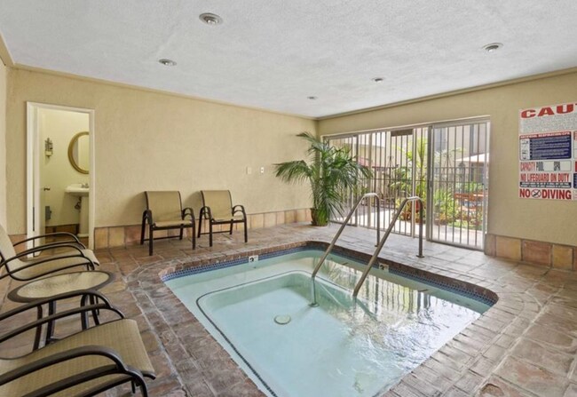 Photo - 1209 N Kings Rd