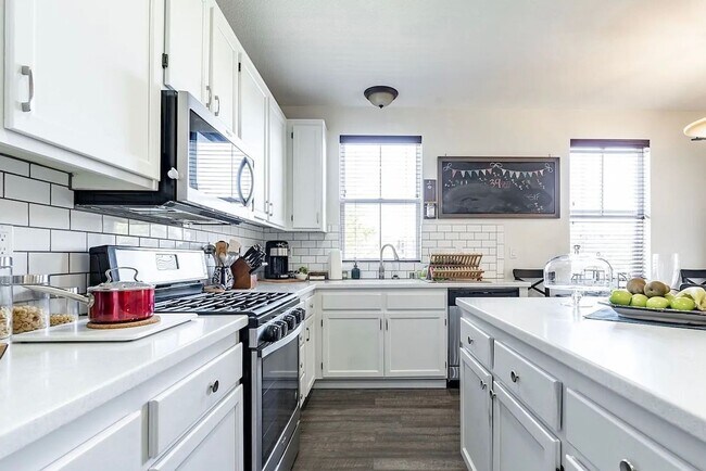 Photo - Amazing Townhouse For Rent