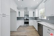 Photo - 13550 Hamlin St