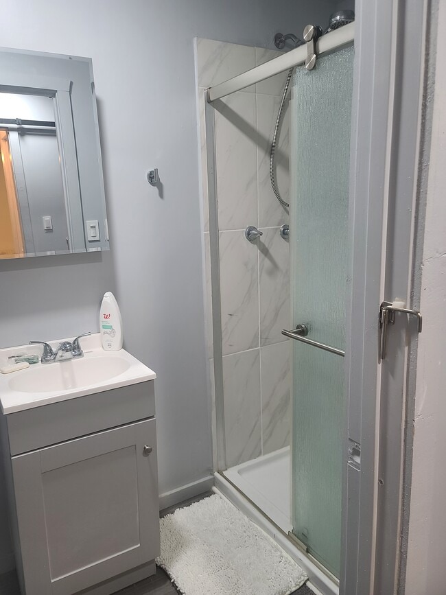 Photo - 1416 S Ogden Dr Unit 1 bedroom
