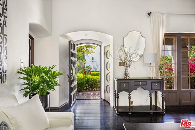 Photo - 1471 Havenhurst Dr Unit 7