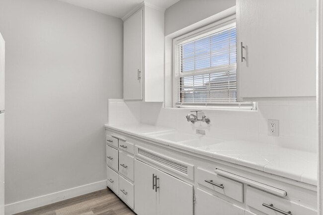 Photo - 801 St Louis Ave Unit 815-B