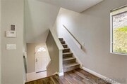 Photo - Gorgeous Tri-Level End Unit Home