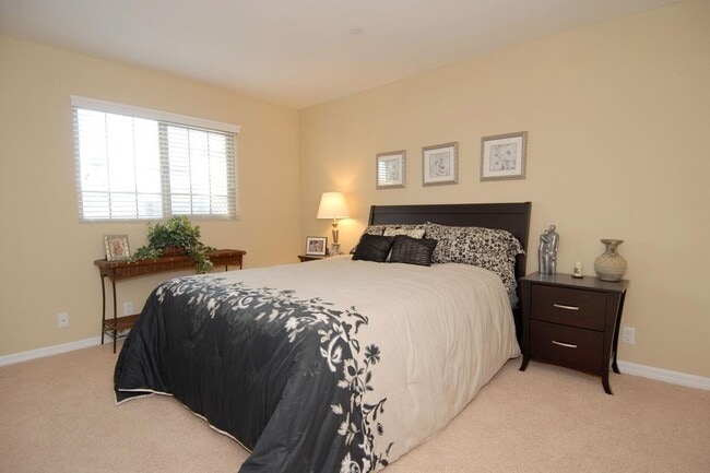 Photo - Lexington Park