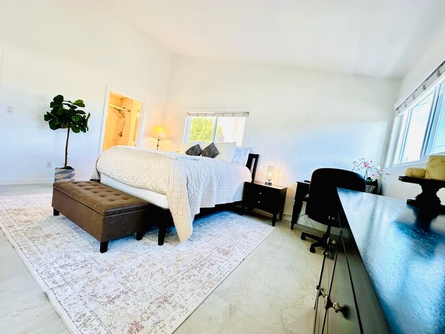 Main Bedroom1.1 - 1307 Aviation Blvd