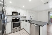 Photo - 4810 S La Brea Ave Unit 210