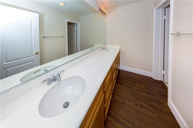 Photo - 25527 Via Ventana