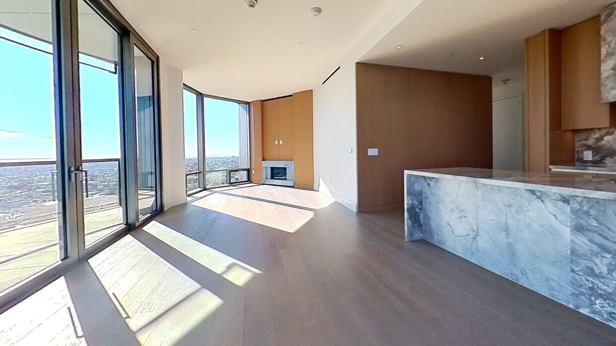 3D Tour - 211 Elm Ct Unit 16B