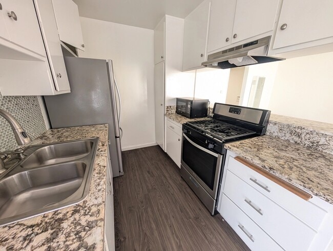 Photo - 12716 Venice Blvd. Unit 5