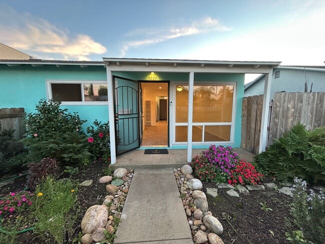 Building Photo - 3427 Clairemont Mesa Blvd