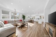 Photo - 637 S Lyon St