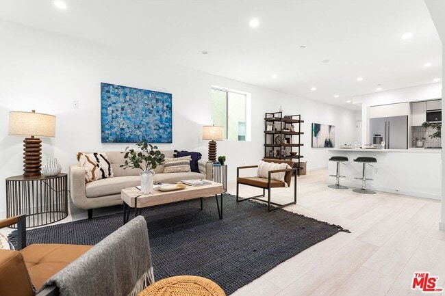 Photo - 11620 Chenault St Unit 103