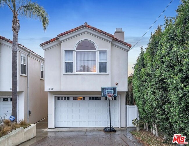 Photo - 1739 Ford Ave House
